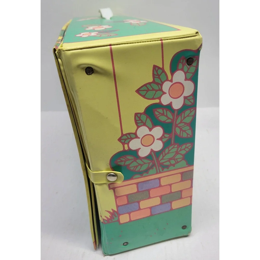 Vintage 1977 Mattel Baby Tender Love Nursery Vinyl Dollhouse Carrying Case Trunk